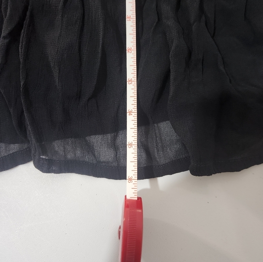 Women's Black Skirt. Size 14/16 - Picture 7 of 7